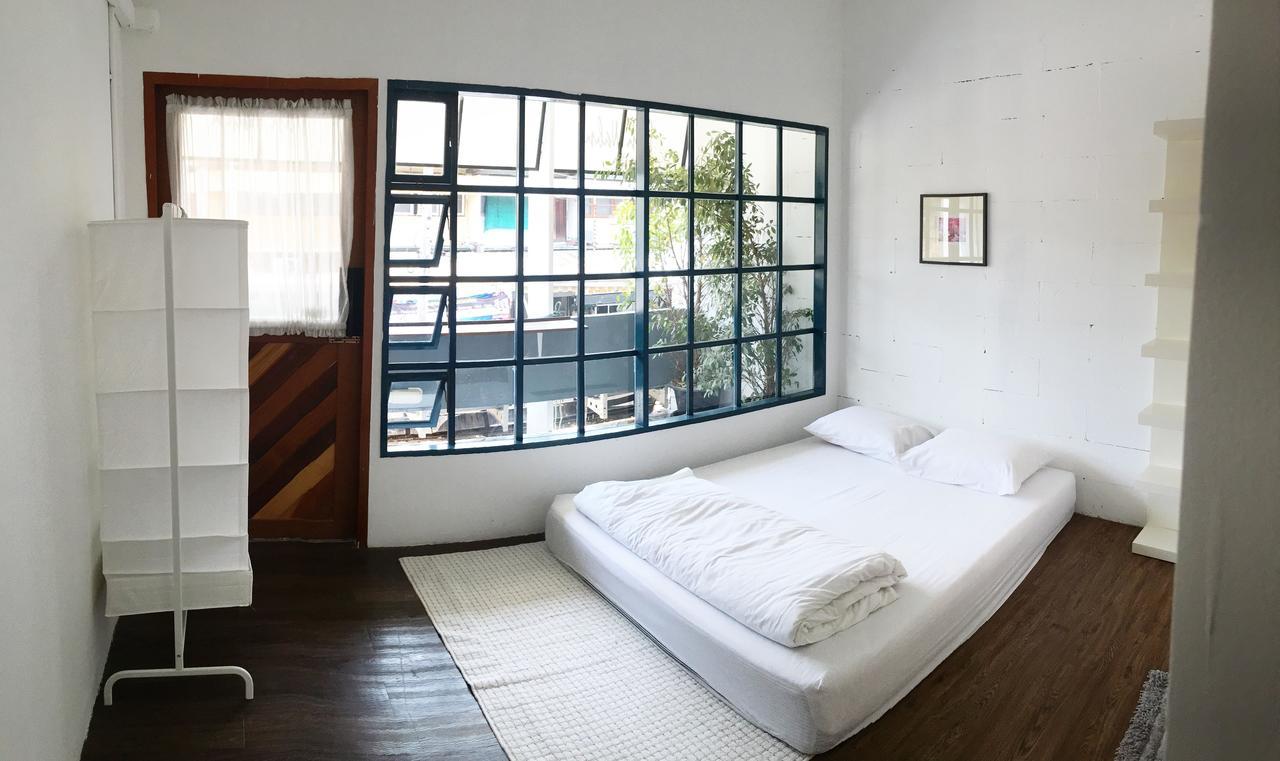 צ'יאנג מאי Funwahn Hostel And Cafe מראה חיצוני תמונה