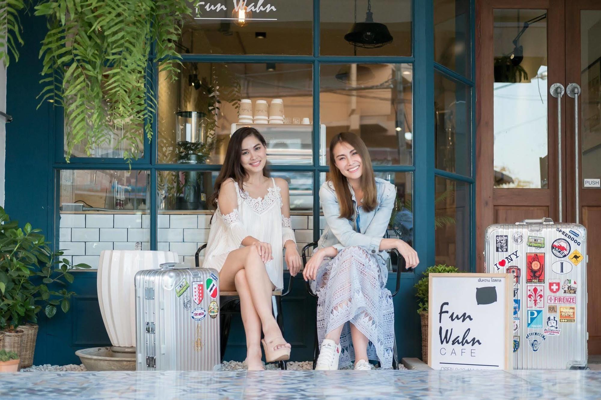 צ'יאנג מאי Funwahn Hostel And Cafe מראה חיצוני תמונה