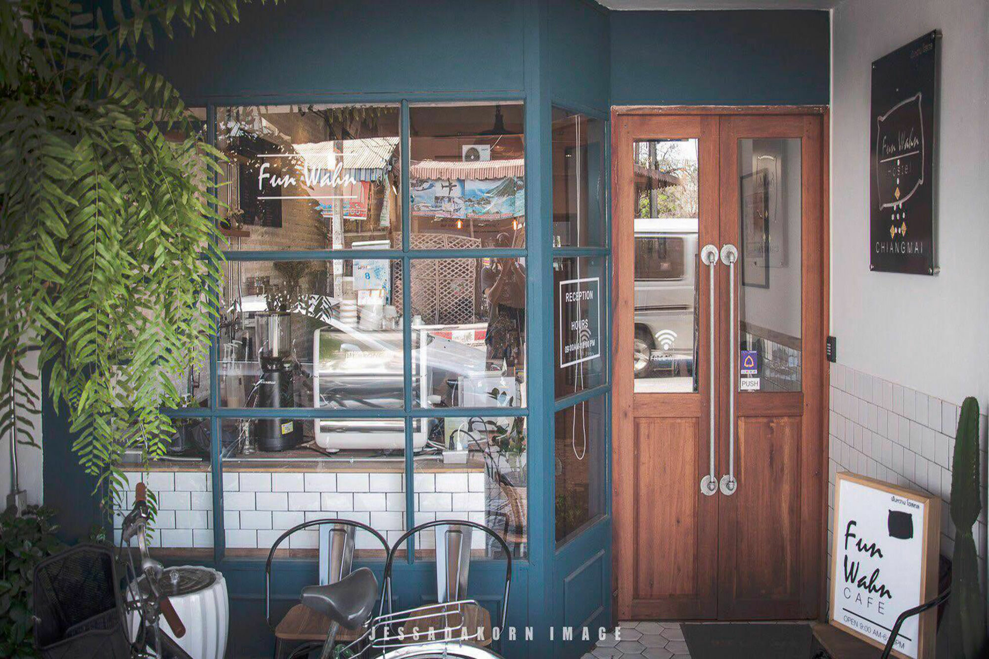 צ'יאנג מאי Funwahn Hostel And Cafe מראה חיצוני תמונה
